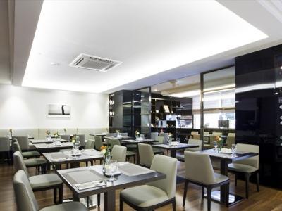 Hotel The Grand Myeongdong 3*